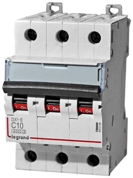 Legrand 407287 Выключатель автоматический трехполюсный DX3-E 6000 4А C 6кА