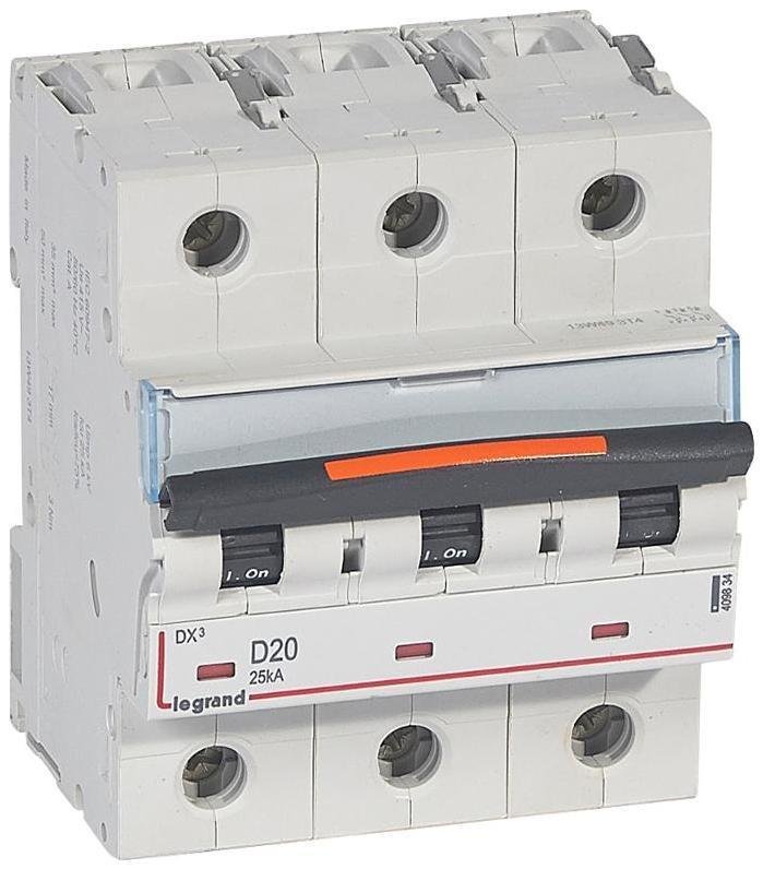 Legrand 409834 Выключатель автоматический трехполюсный DX3 20А D 25кА (4,5 мод)